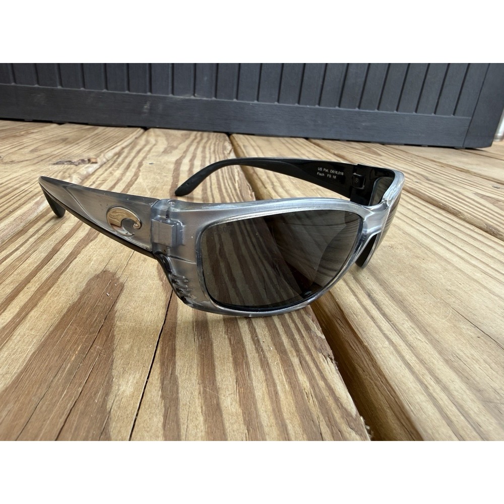 Vintage Costa Del Mar Fisch Fs 18 Silver Gray Unisex Sunglasses Black Lenses